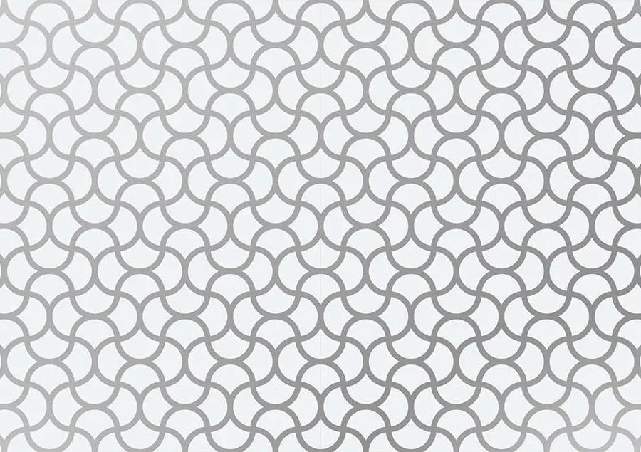 Crédence Marrakech Argent DW446118 avec motif d'arcs marocain en lignes gris argenté sur fond blanc