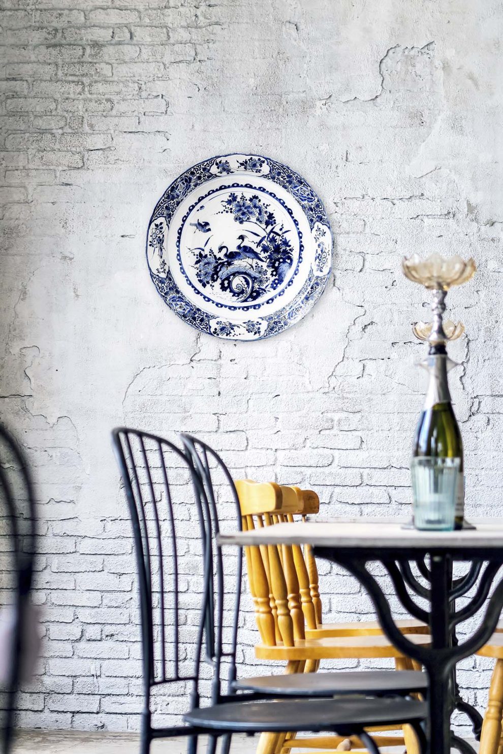 Wall Circle - Decorative Plate - Blue Bird