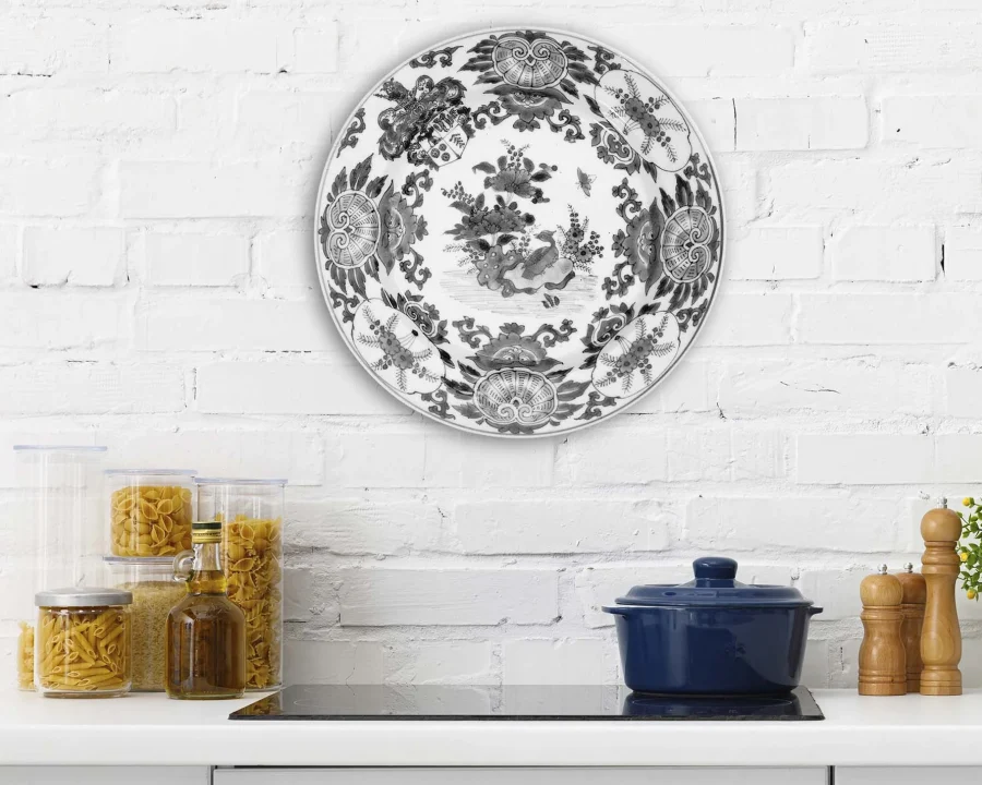 Wall Circle - Decorative Plate - Black