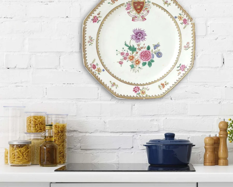 Wall Circle - Decorative Plate -Grandmum's Plate