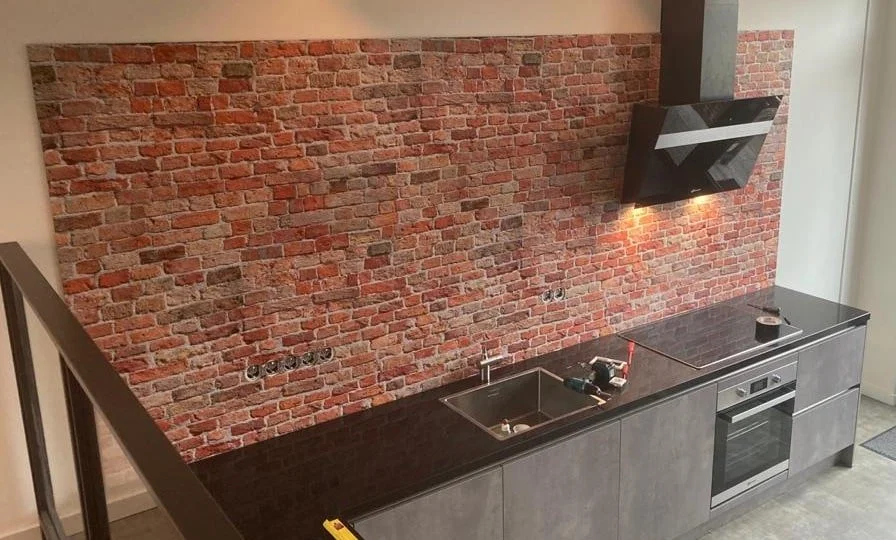Concrete / Tiles / Stone