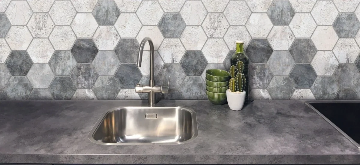 Keukenwand - Hexagon Beton Tegel Mix