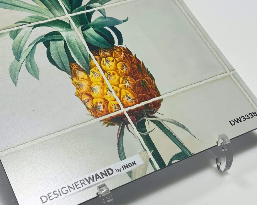 20x20 cm Muster der DW3338 Küchenrückwand mit antikem Fliesenhintergrund und botanischer Ananas