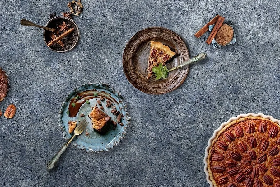 Pecan Pies - Backsplash with print
