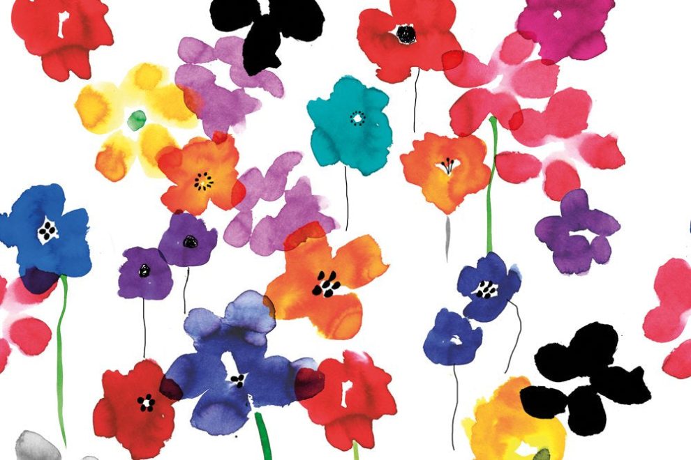 Échantillon de crédence aquarelle fleurs DW6019 avec fleurs aquarelle colorées en rouge, bleu et orange sur fond blanc.