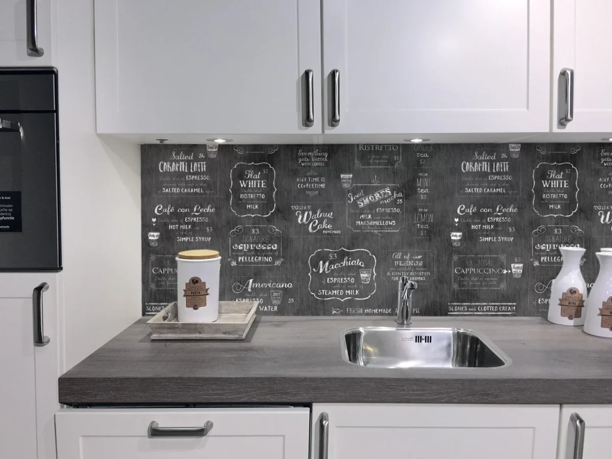 Spatwand met print - Koffie Café Menu