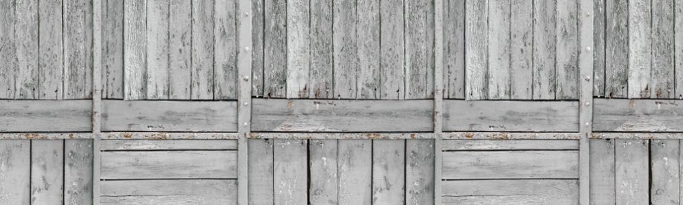 Staal van de grijze houtlook spatwand DW7058 met verweerd schuurdeurpatroon.