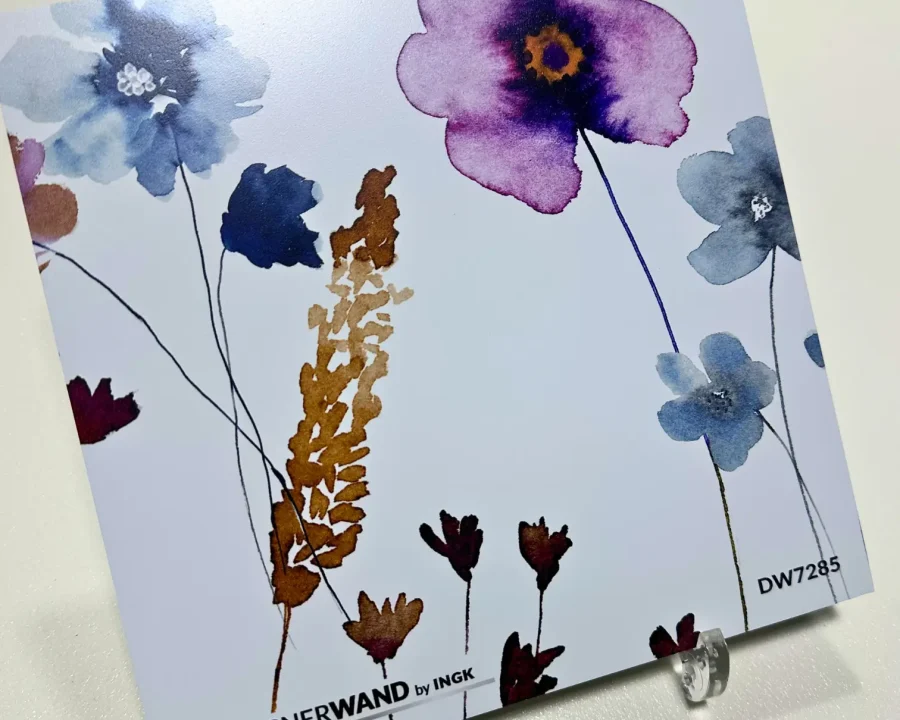 Muster der Wasserfarben Blumen Küchenrückwand DW7285 mit Trockenblumen in Lila, Rosa und Blau auf Creme
