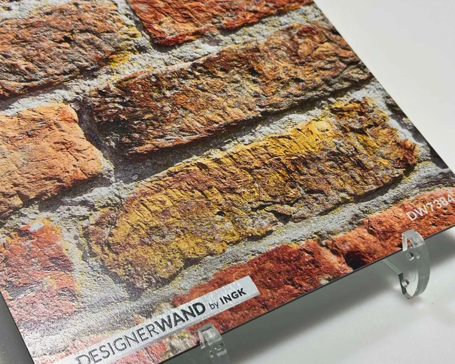 Muster der DW7384 Küchenrückwand mit warmen rotbraunen Backsteinen und sandfarbenen Fugen