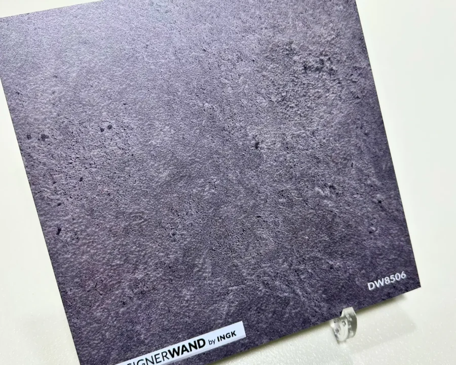 Muster Ombre Taupe DW8506 Küchenrückwand in warmem Taupegrau mit mineralischer Betonstruktur