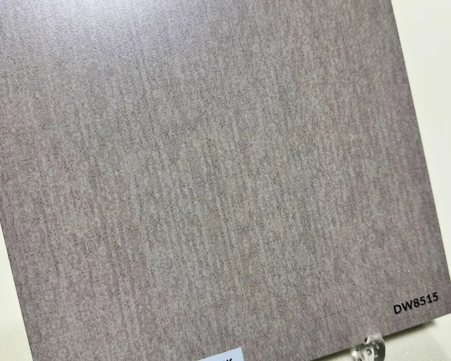 Muster der hellen sandbeigen Texture Soft Sands Küchenrückwand mit Leinenmotiv.