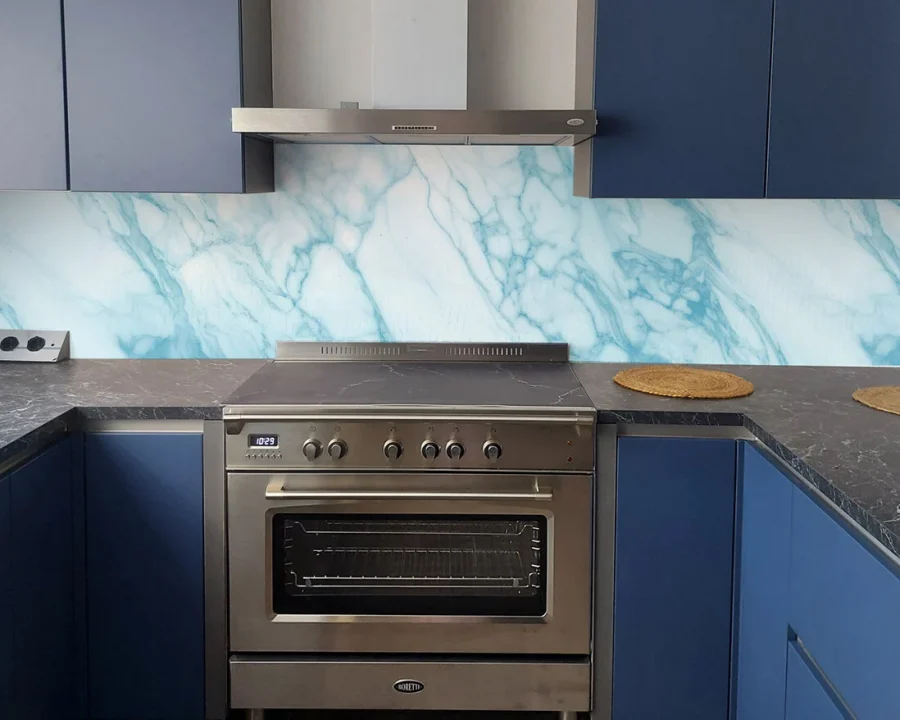 Blauw marmeren spatwand DW8613 voor keuken achterwand