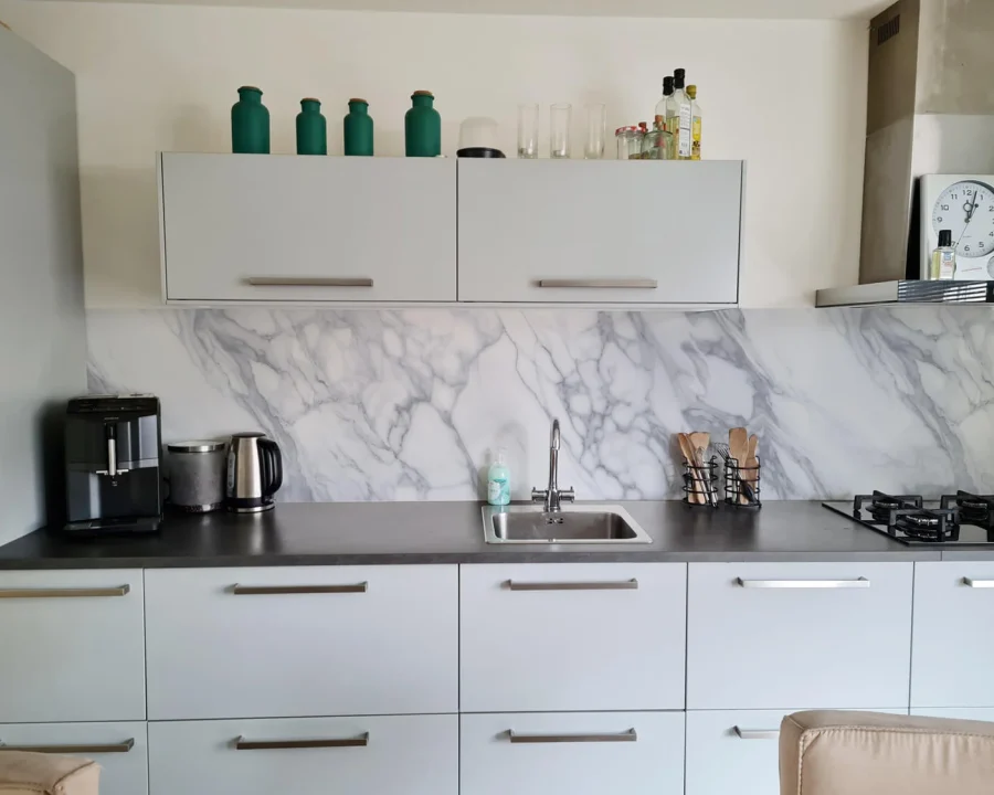 Grijze marmerlook spatwand DW8614 voor keuken achterwand
