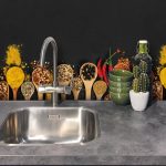 Crédence de cuisine - Herbes colorées