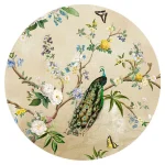 Wandkreis Secret Garden mit einem Pfau zwischen Blütenzweigen auf Creme