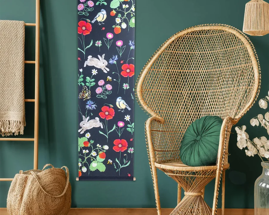 Textielposter: Konijntjes, bloemen en vlinders