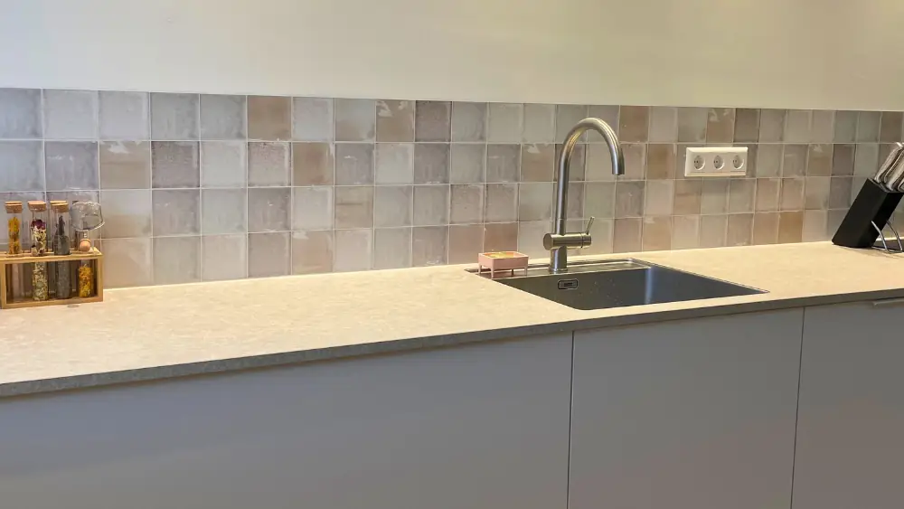 Antieke tegeltjes keuken achterwand IKEA combi