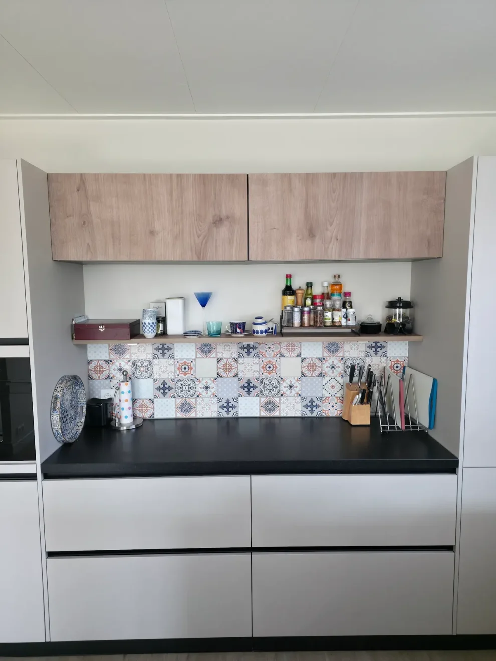 Spatwand met Portugees Tegel Design – Feldspar in de keuken van een klant