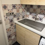 Spatwand met Portugees Tegel Design – Feldspar in de keuken van een klant
