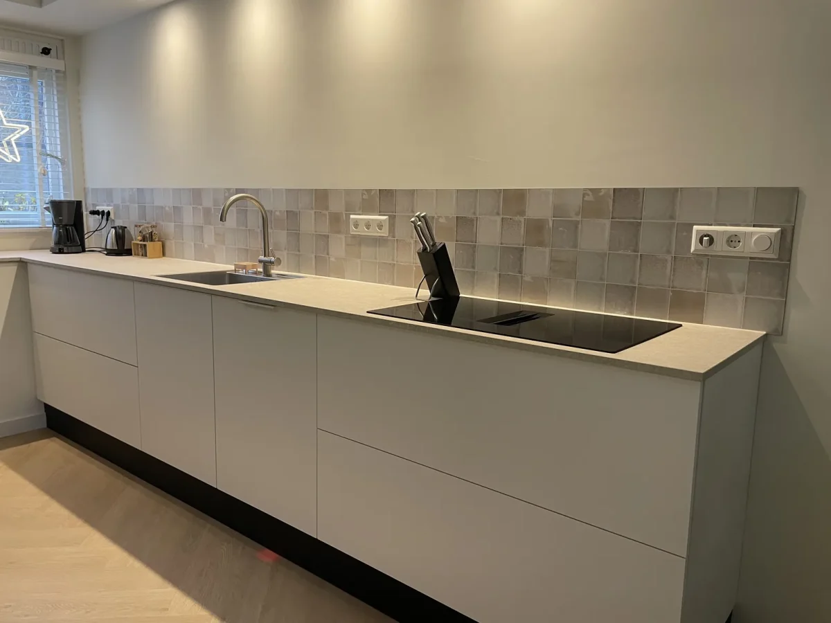 Crédence carrelage antique – Swirl dans la cuisine d'un client