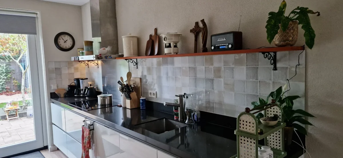 Crédence carrelage antique – Swirl dans la cuisine d'un client