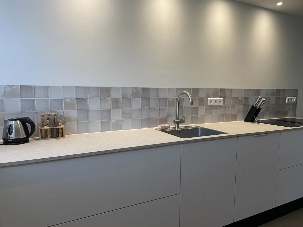 Crédence carrelage antique – Swirl dans la cuisine d'un client