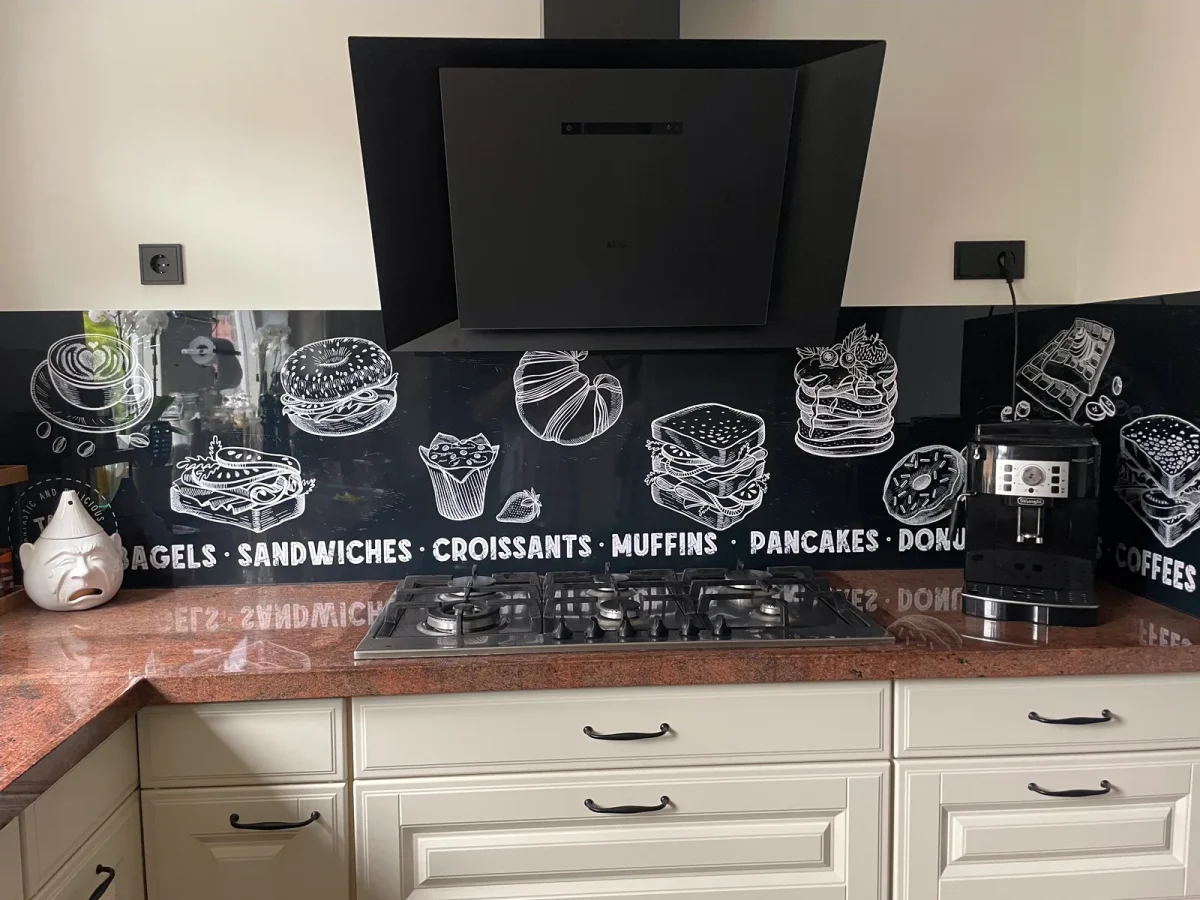 Crédence, Schoolbord Vintage Coffee dans la cuisine d'un client