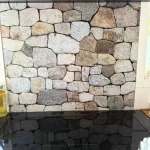 Stenen, Spatwand, DW8620 in de keuken van een klant