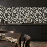 Panterprint Zwart Zand - Spatwand - DW8706, keukensimulatie 3