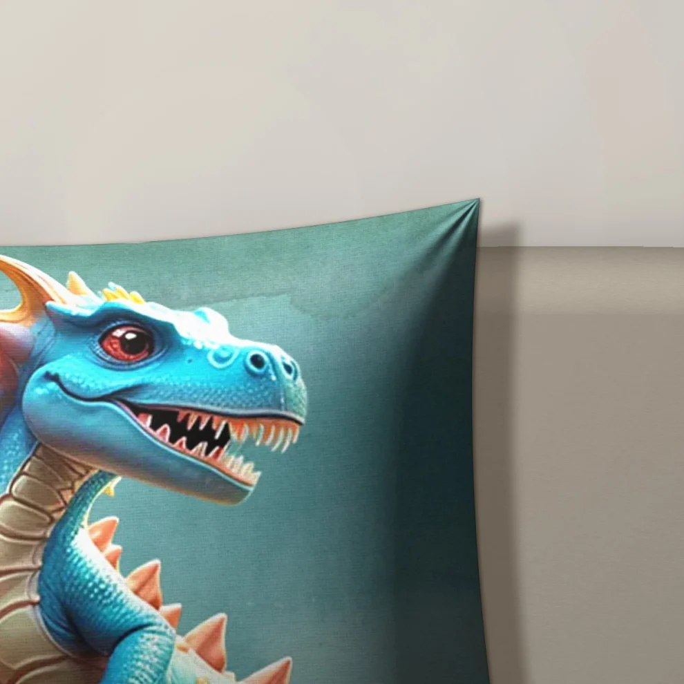 Coussin Décoratif Série Dragons Dragon Days de près : l’impression, le tissu et la couture sur le bord